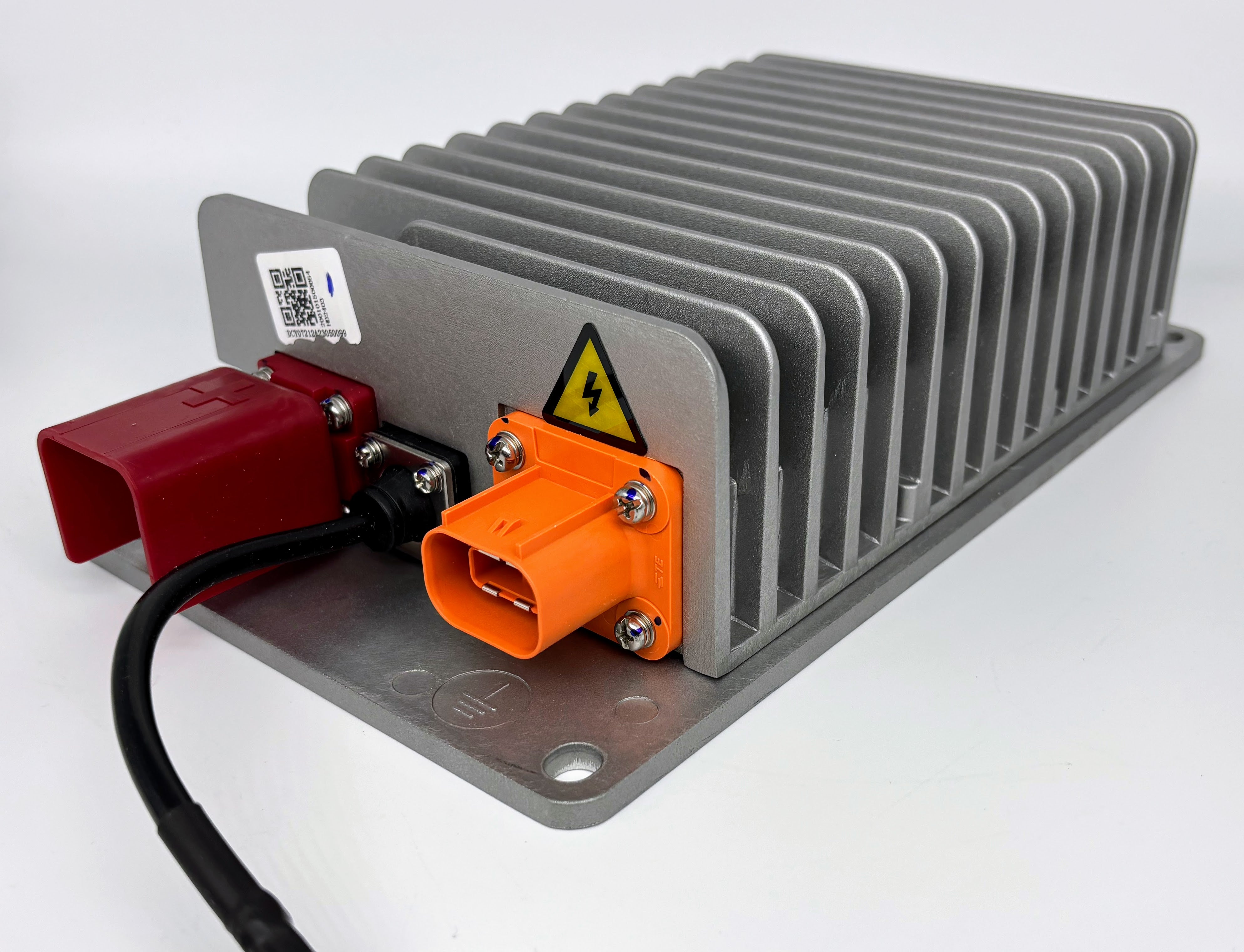 Elcon 1000W IP67 Sealed DC-DC Converter